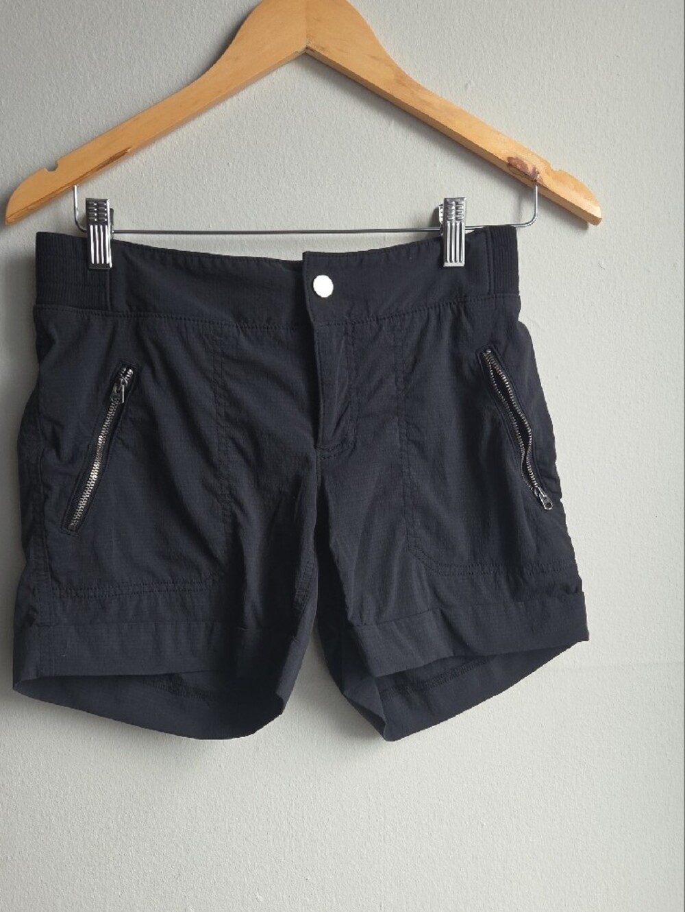 Athleta Black Ribbed-Waist Performance Shorts